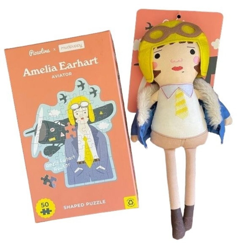 Mudpuppy Piccolina Amelia Earhart Aviator Puzzle Doll Strong Women Set New Gift